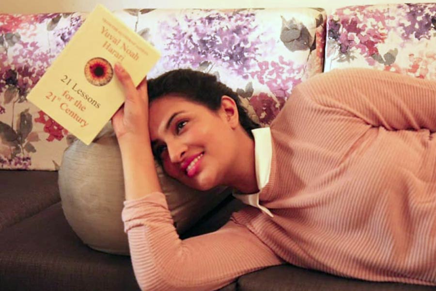 Meet Bollywood actress Sayali Bhagat, rumoured girlfriend of Pakistani cricketer Shoaib Malik 