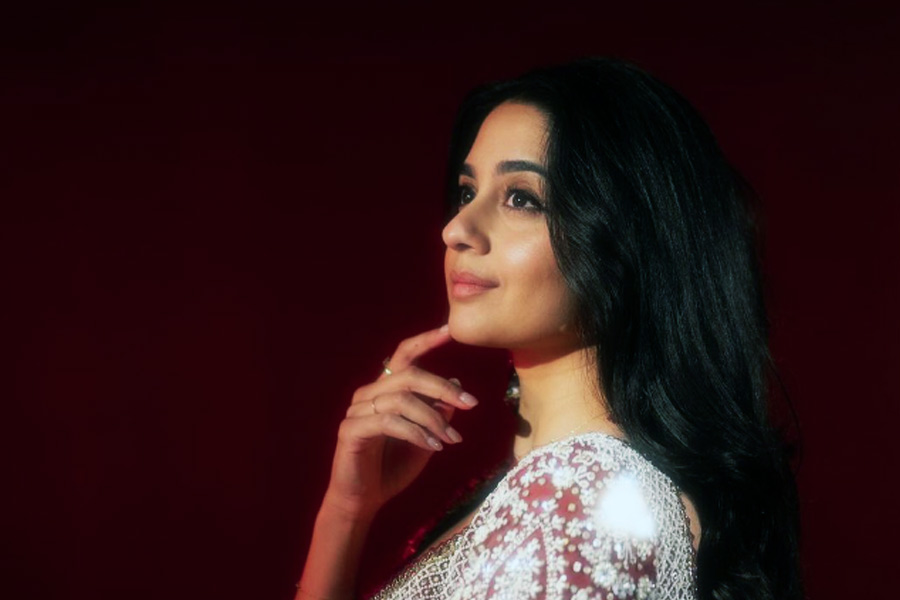 Meet Imanvi, the new co-star of Prabhas in period film, daughter of former Pakistani army officer 