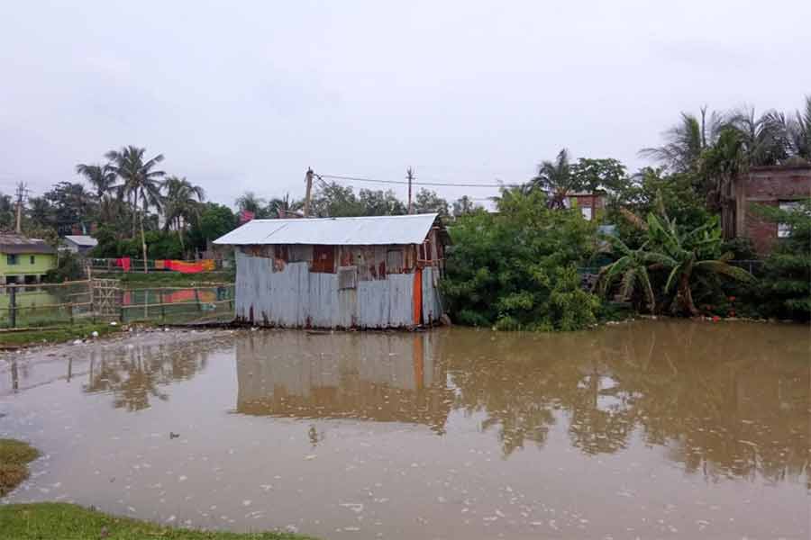 প্লাবিত কাকদ্বীপের ত্রিলোকচন্দ্রপুর এলাকা।