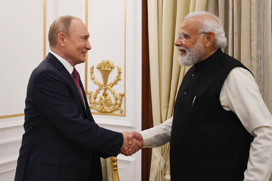 USA warns India not to send missile-related items to Russia 
