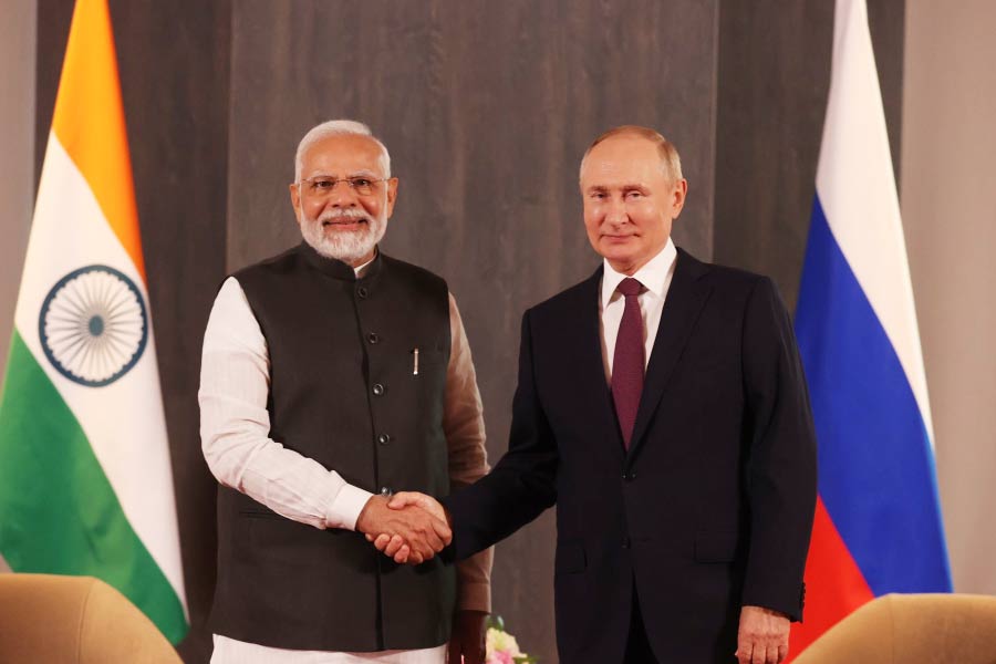 USA warns India not to send missile-related items to Russia 