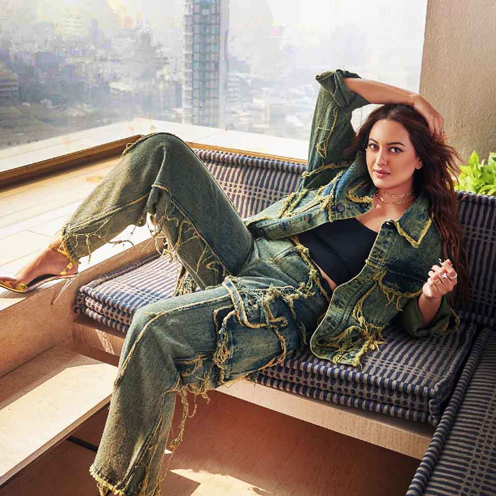 ২০২০ সালে অভিনেত্রী বান্দ্রার এই ফ্ল্যাটটি কেনেন।