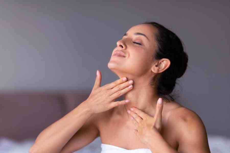 Tips and home remedies to get rid of neck wrinkles