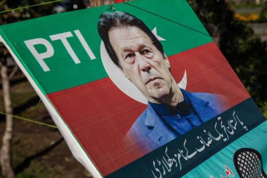 All needs to know about Pakistan Internet controversy 