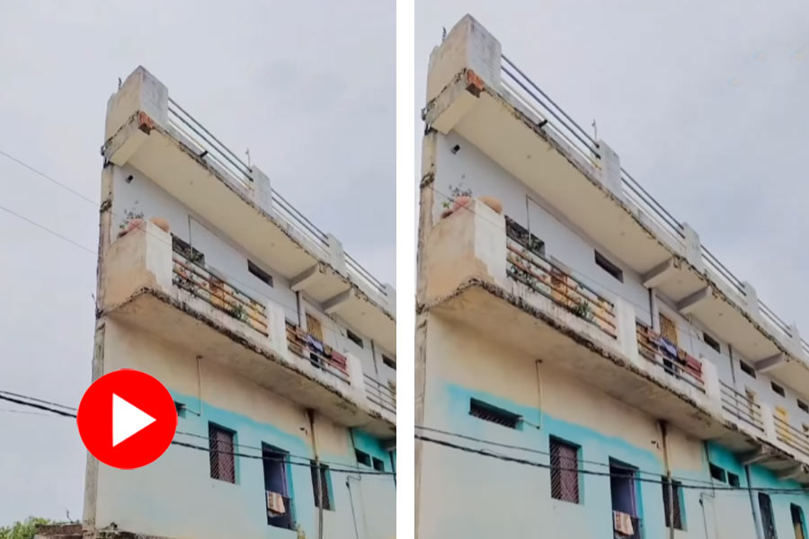 Video of a bizarre house on just two feet wide land