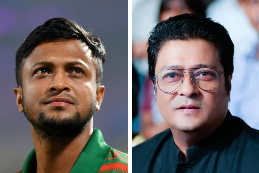 picture of Shakib Al Hasan and Ferdous Ahmed