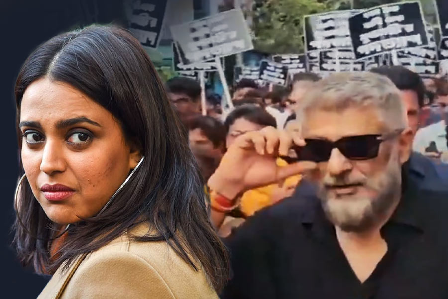 Swara Bhasker slams Vivek Agnihotri for smiling while protesting against the RG Kar incident