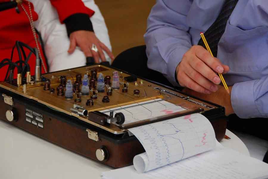 All you need to know about Polygraph Test and how it is done