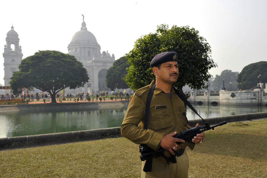 Know about CISF and their job responsibilities
