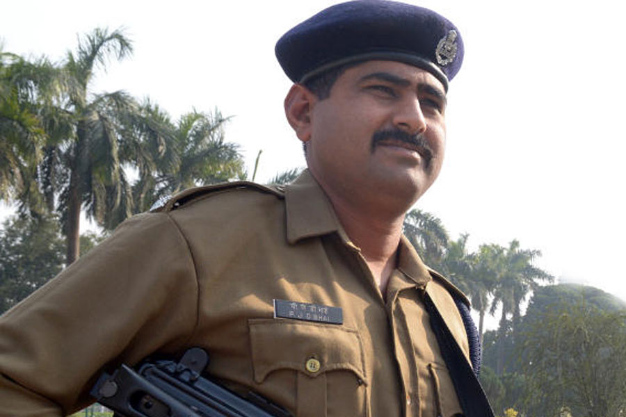 Know about CISF and their job responsibilities