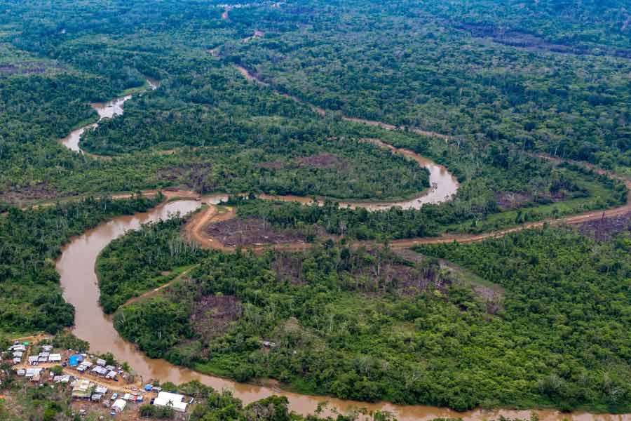Crossing the Darien gap, immigrants risks their life to get entry in America 