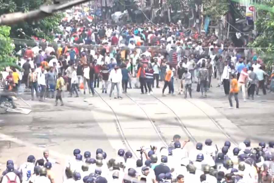 Pictures from Kolkata Nabanna Abhijan