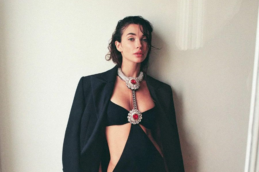 Bollywood actress Amy Jackson ties knot in Italy, know about her personal life and relationships 