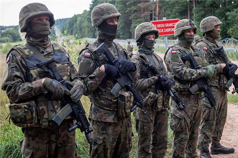 Poland says drone like object entered its airspace during Russian attack on Ukraine