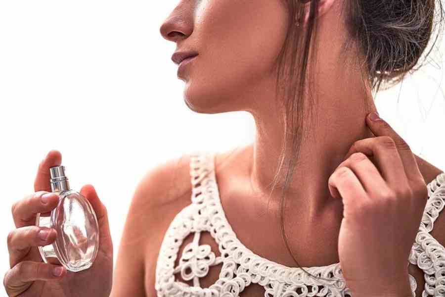 Is Perfume turning your neck dark, what are the remedies