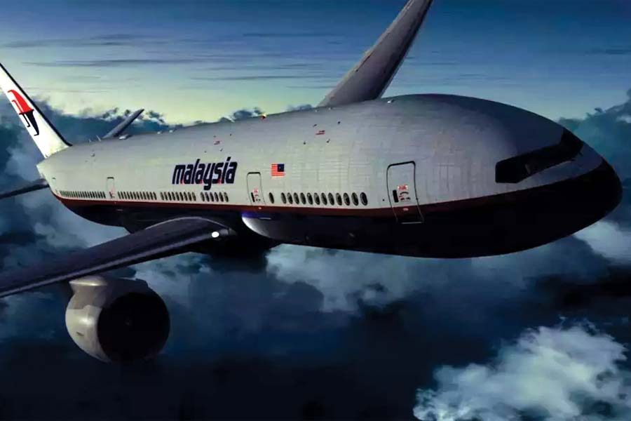 Australian scientist claims about missing MH370 plane 