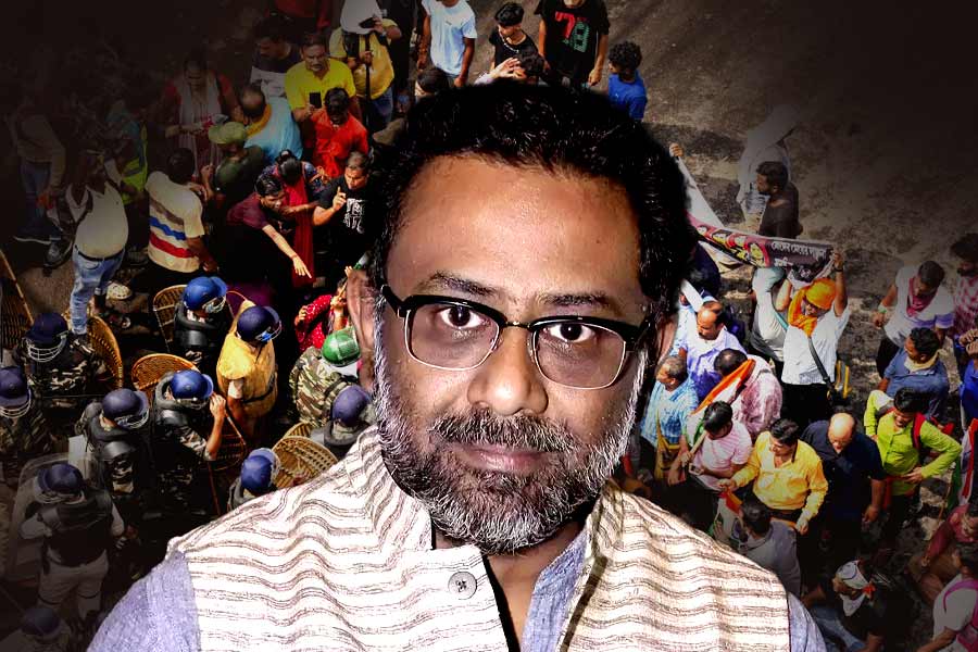 Director Kamaleshwar Mukherjee demands justice for the victim of RG Kar incident