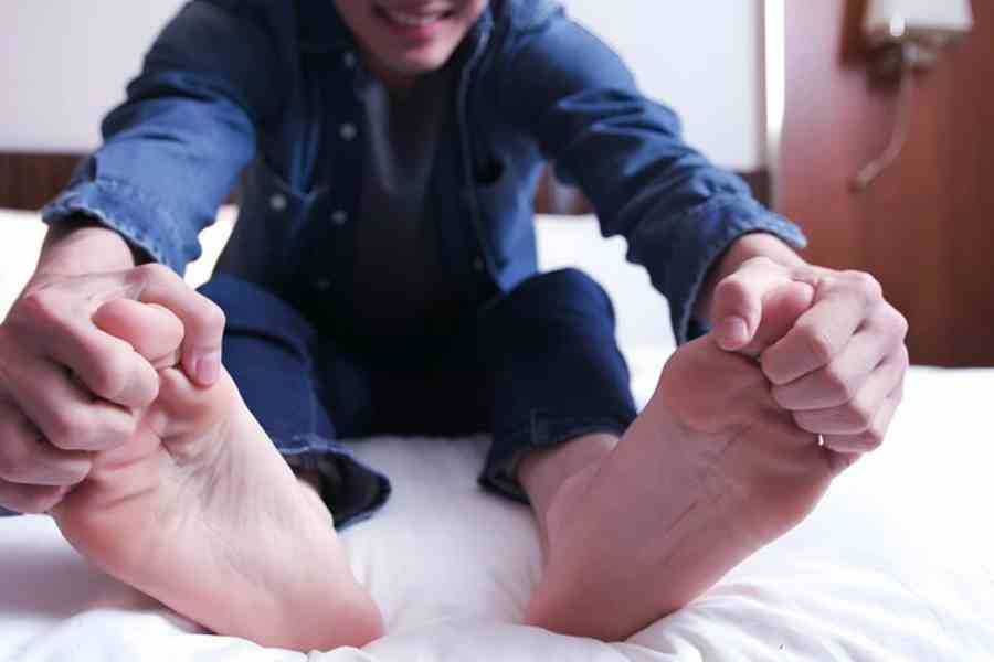 Causes and treatment of sore feet and ankle problems