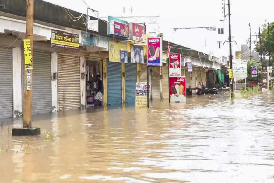 All needs to know about Flood like situation in Gujarat