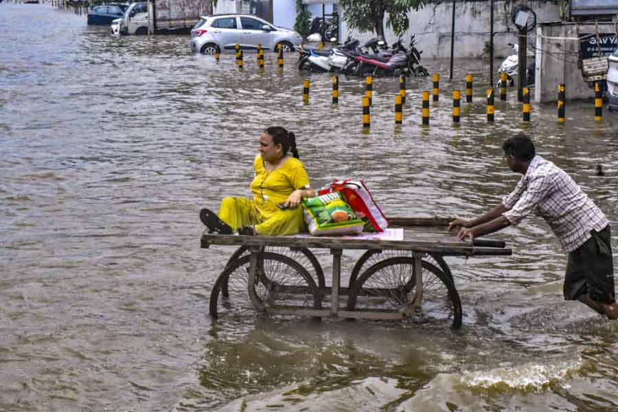All needs to know about Flood like situation in Gujarat