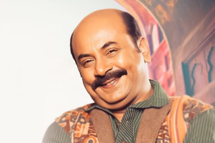 Bengali director Joydeep Mukherjee penned his association with actor Anirban Chakrabarti on his birthday