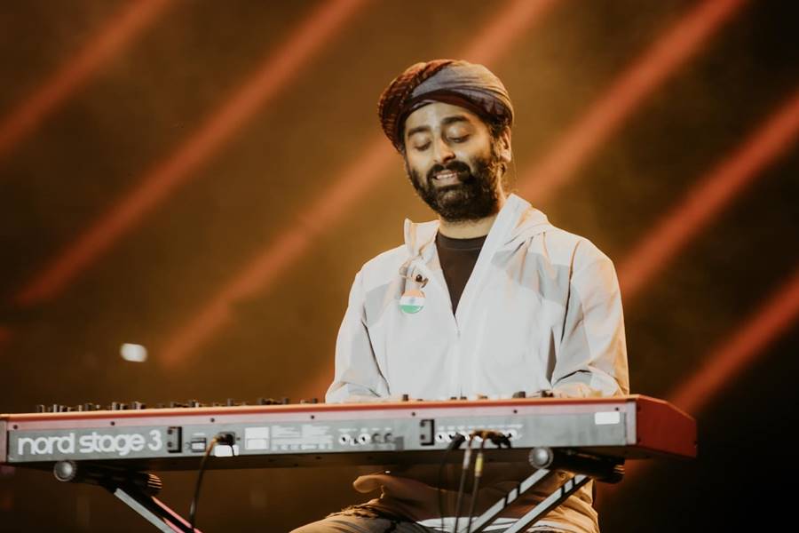 How Much Singer Arijit Singh Earns and His Fee Per Song After Stepping Away from Playback Singing