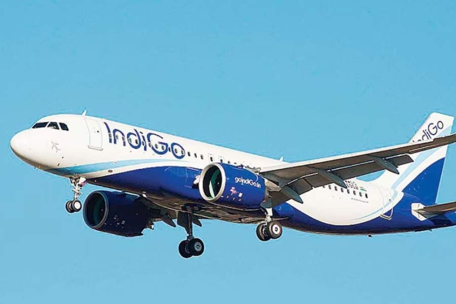 IndiGo flight engine fails mid-air, leads to emergency on Kolkata airport runway