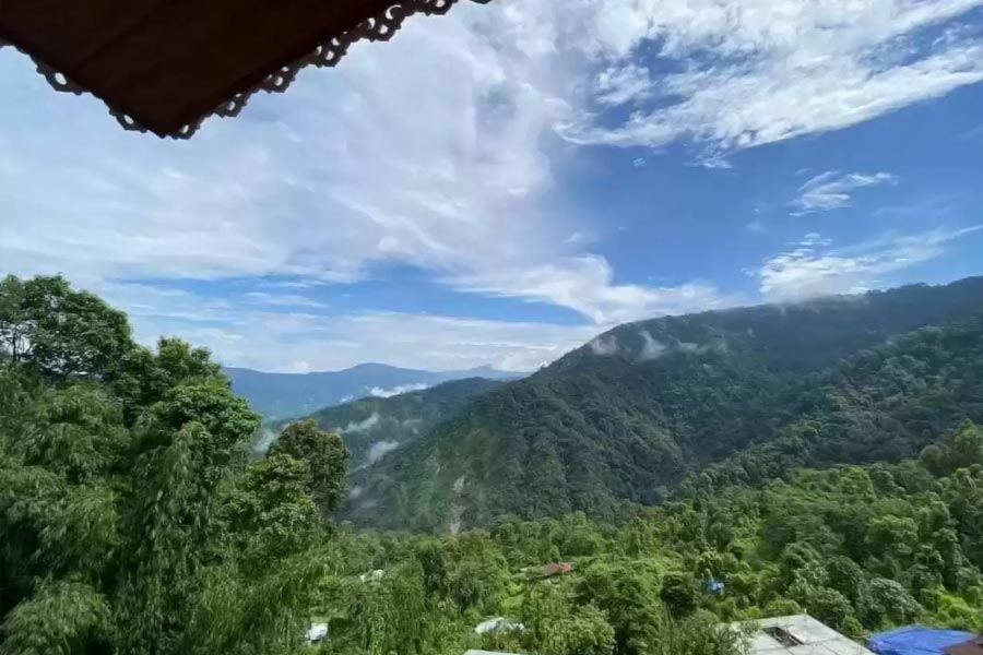 কালিম্পঙের ছোট্ট পাহাড়ি গ্রাম পাবং।