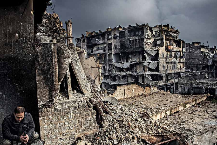 Syria civil war Russian airstrike in Aleppo after rebels capture city 