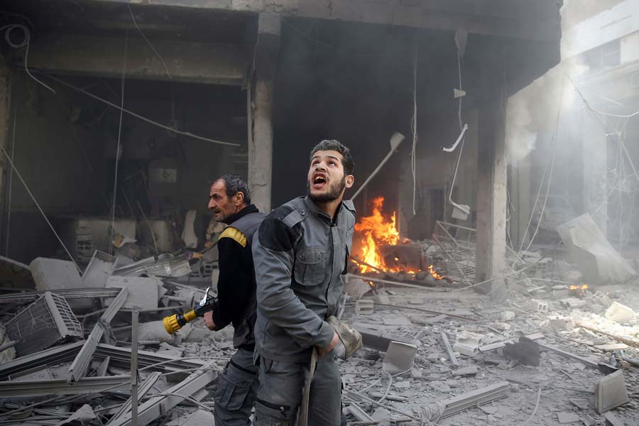 Syria civil war Russian airstrike in Aleppo after rebels capture city 