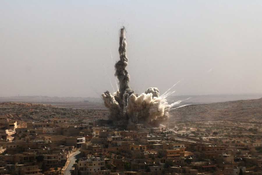 Syria civil war Russian airstrike in Aleppo after rebels capture city 