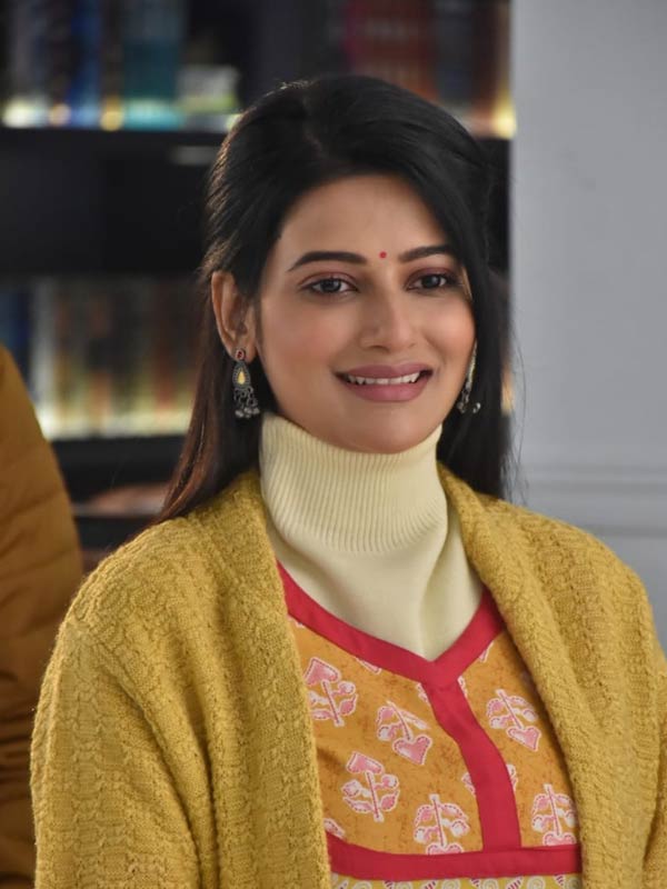 image of actress Ushasi Ray