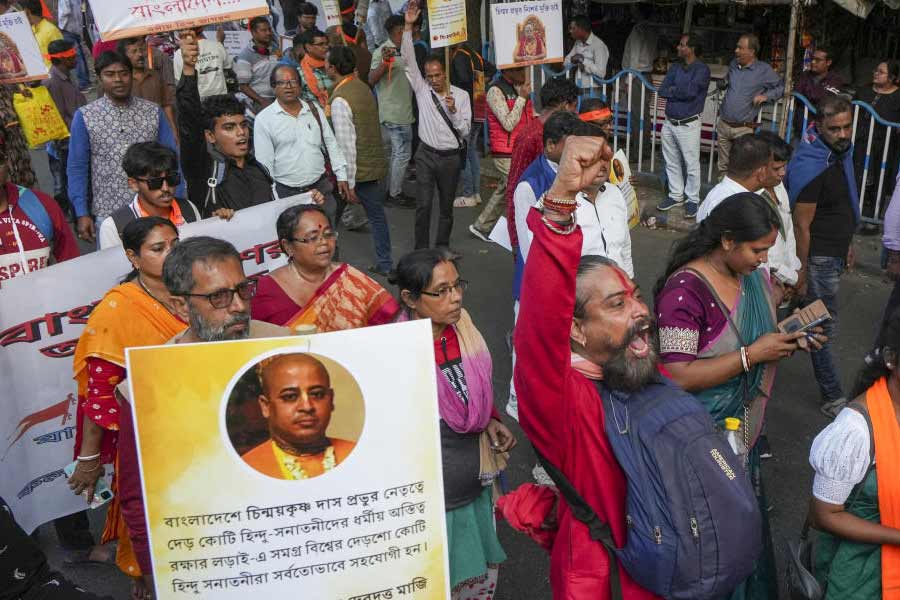 All need to know about Bangladesh Unrest and arrest of Chinmoy Krishna Das