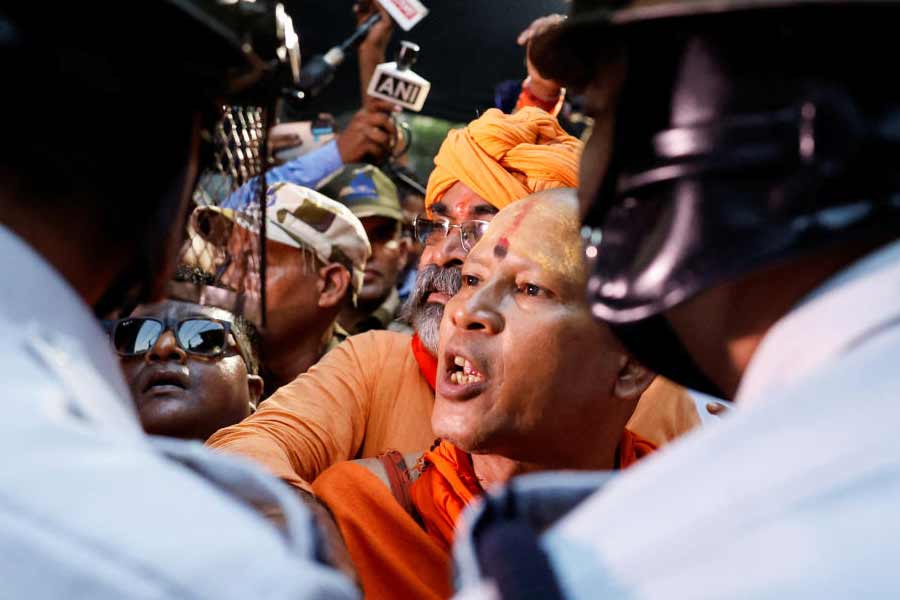 All need to know about Bangladesh Unrest and arrest of Chinmoy Krishna Das