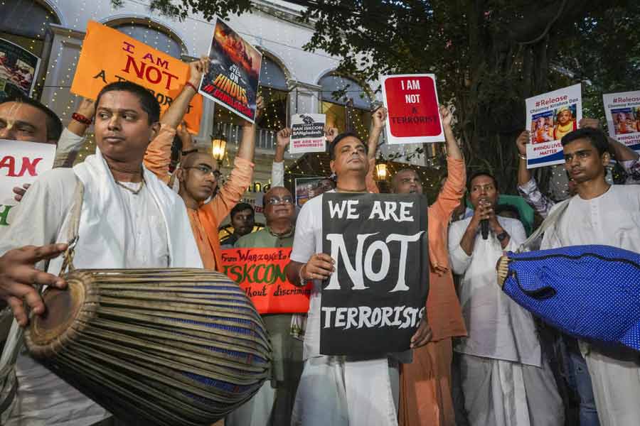 All need to know about Bangladesh Unrest and arrest of Chinmoy Krishna Das