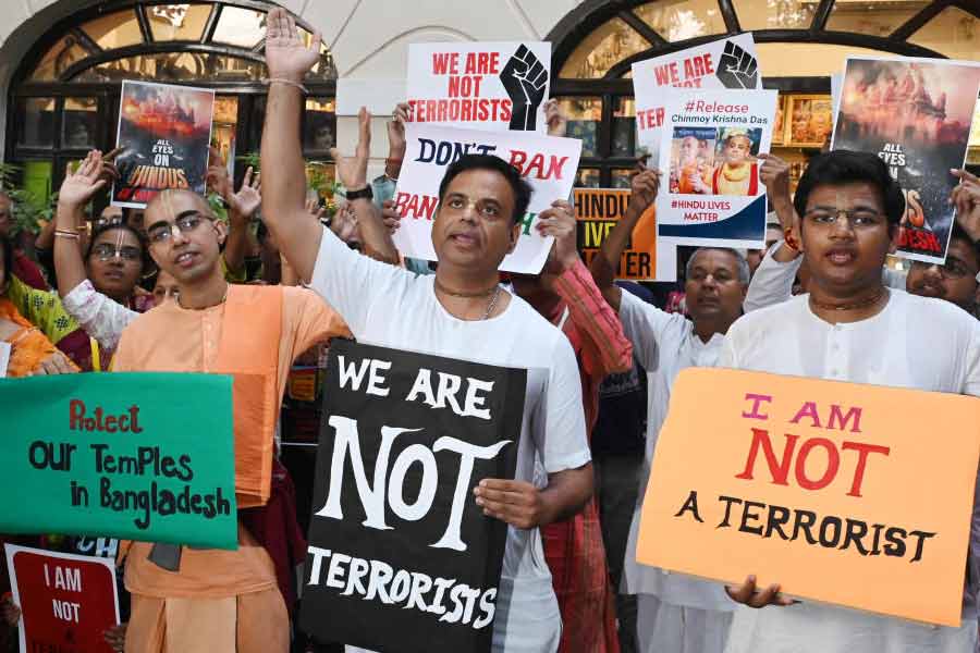 All need to know about Bangladesh Unrest and arrest of Chinmoy Krishna Das