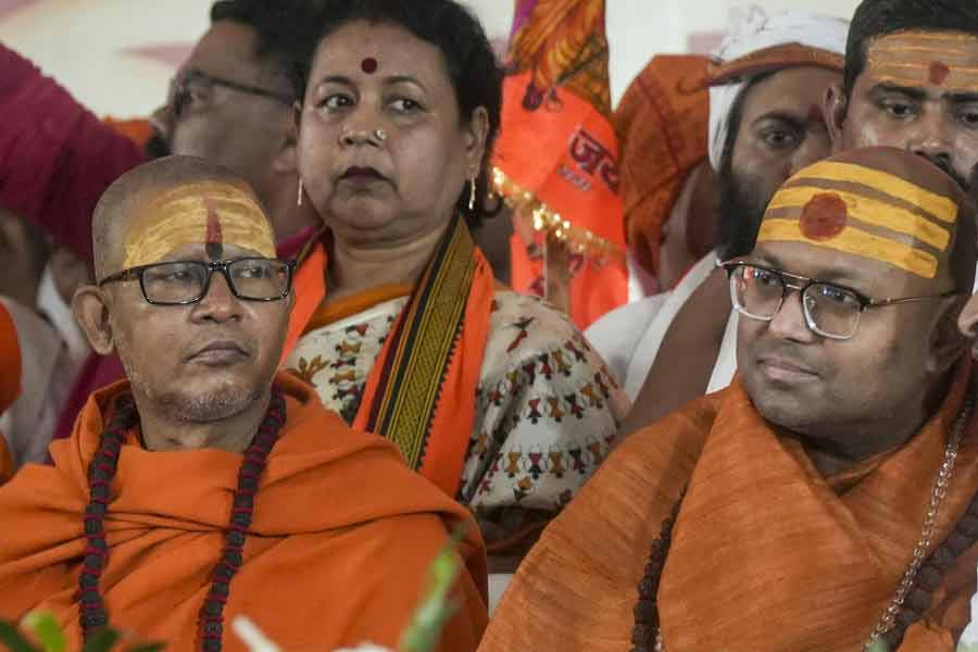 All need to know about Bangladesh Unrest and arrest of Chinmoy Krishna Das