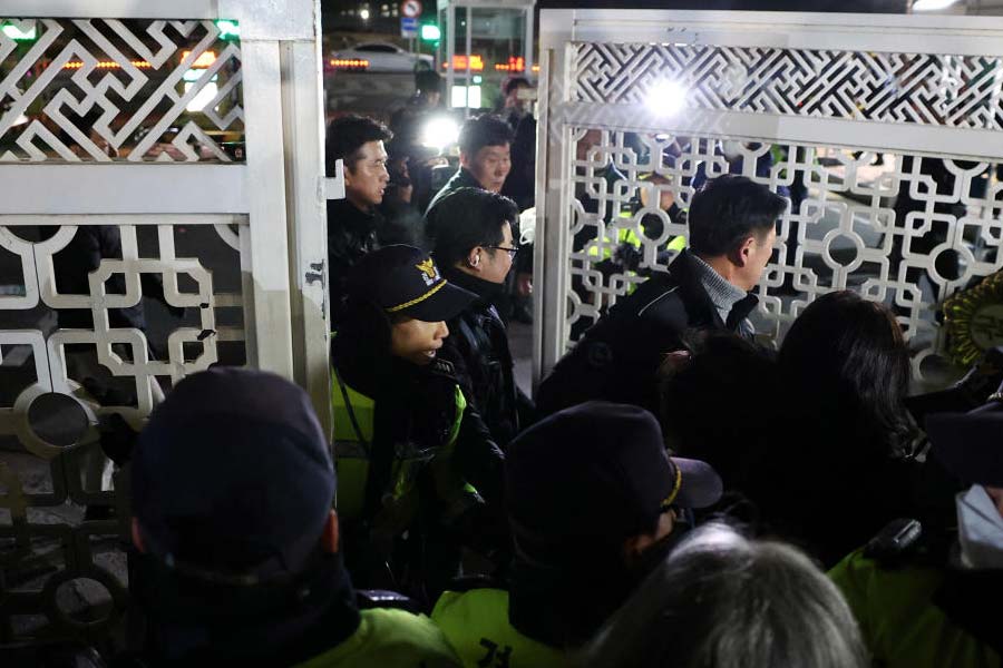 What is martial law and how it works 