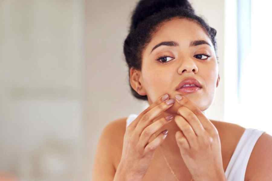 Winter Makeup Tips That Will Give You Dewy Skin