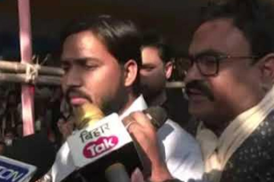 All you need to know about popular Educator and YouTuber of India Khan Sir