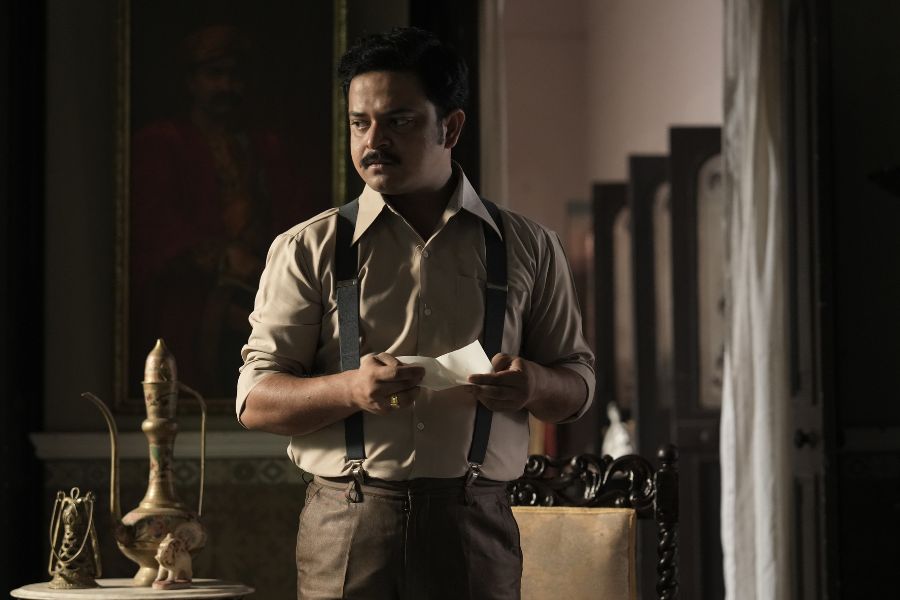 সত্যমকে দেখে গতিপ্রকৃতি কেমন বুঝছেন?