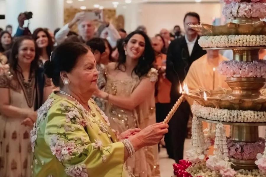 Kokilaben Ambani is the wife of Dhirubhai Ambani and the mother of Mukesh Ambani, India’s richest person