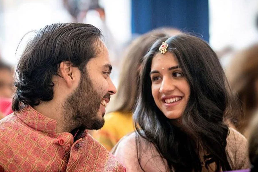 Kokilaben Ambani is the wife of Dhirubhai Ambani and the mother of Mukesh Ambani, India’s richest person