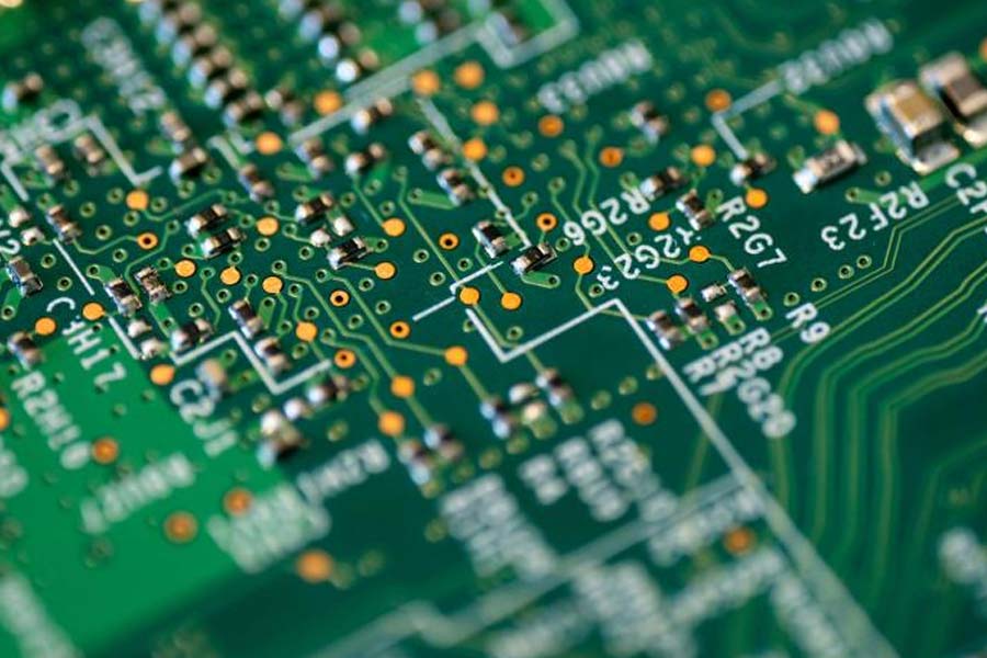 China semiconductor industry hit hard as chip making equipment export restricted by Dutch government