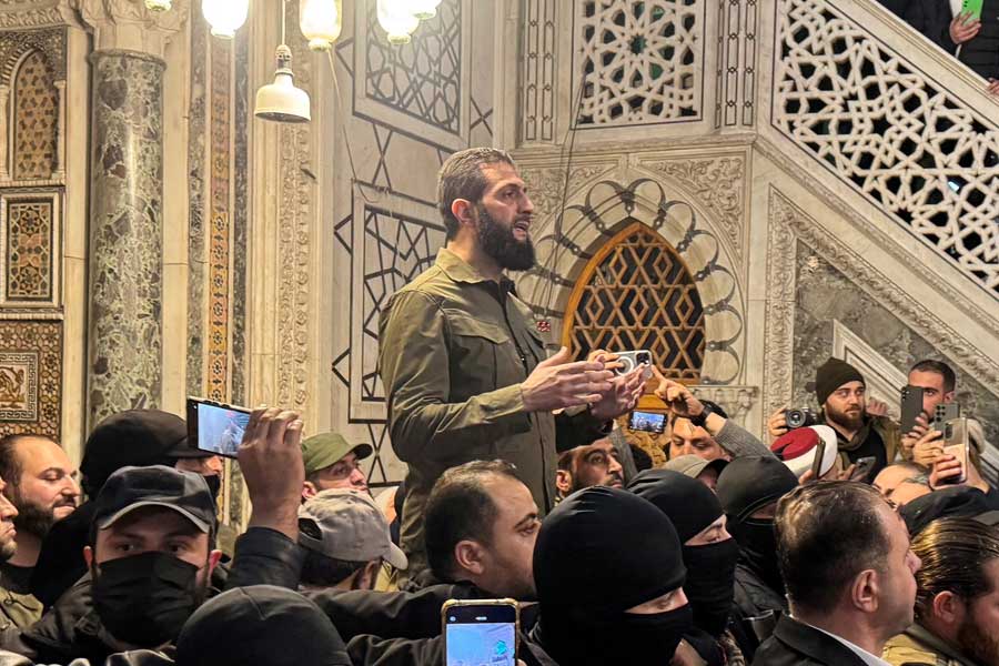 Syria civil war rebel leader Julani may be assassinated by US as he has various similarities with Al Qaeda leader Osama Bin Laden 