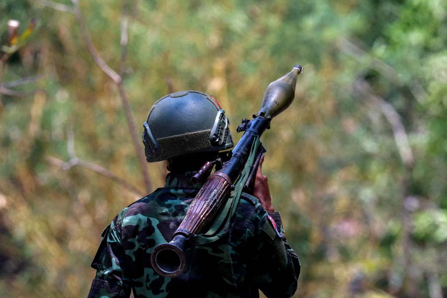 Ethnic group of Myanmar seizes final army outpost in Maungdaw