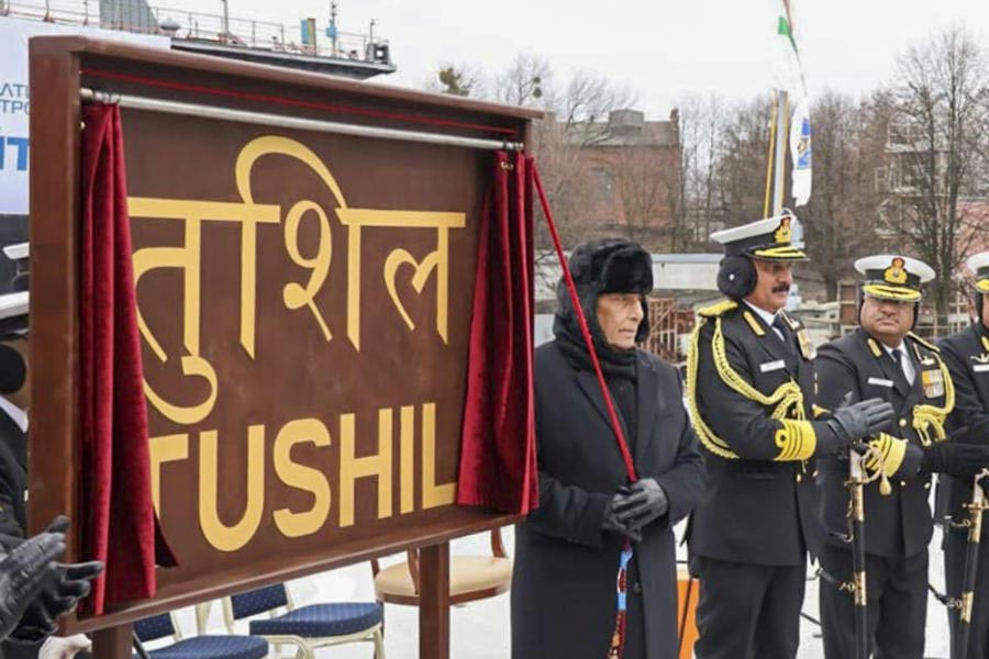 Indian Navy frigate class warship INS Tushil know its fire power