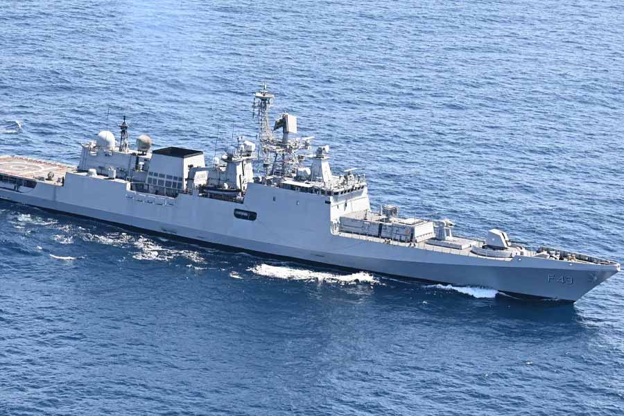 Indian Navy frigate class warship INS Tushil know its fire power