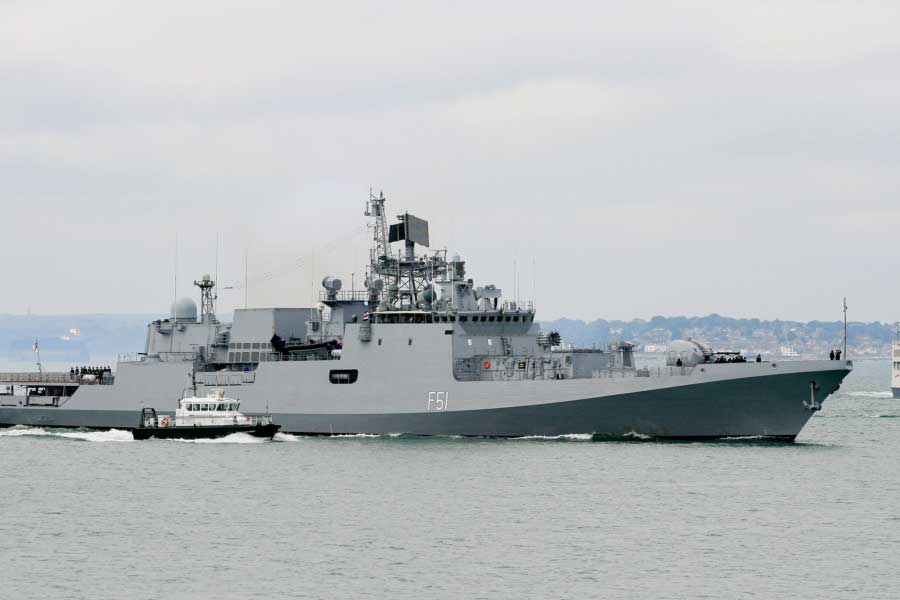 Indian Navy frigate class warship INS Tushil know its fire power