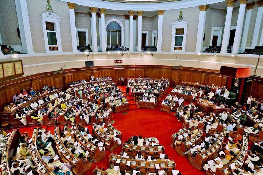 The private Bhawanipur Global University Bill was passed in the opposition empty assembly